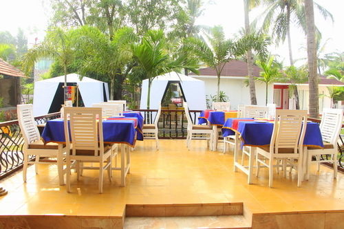 Paparazzi Resort Baga Exterior photo